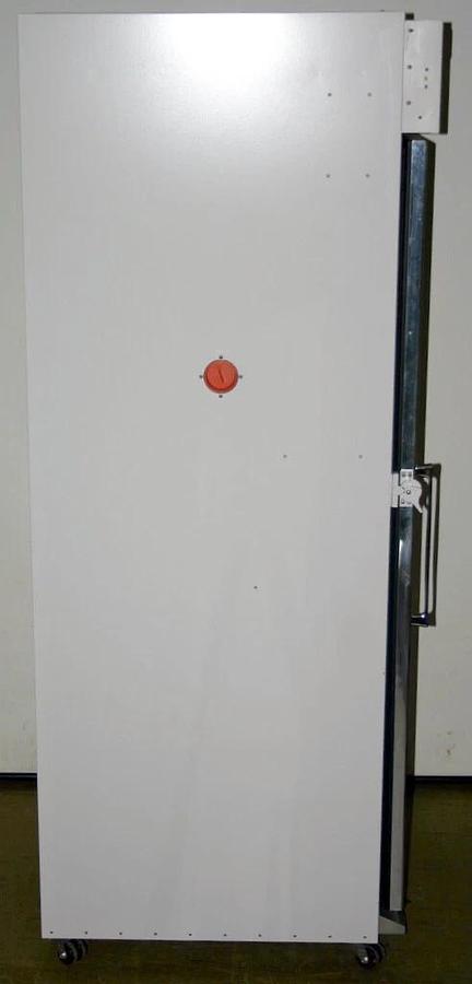 THERMO SCIENTIFIC FORMA REACH-IN CO2 INCUBATOR, MODEL 3950 29 CUBIC FT. CAPACITY