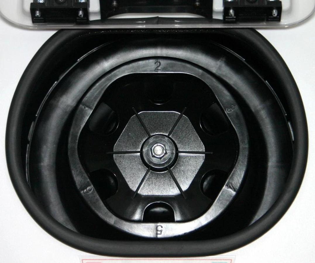 2015 VWR DRUCKER CENTRIFUGE, MODEL 642E