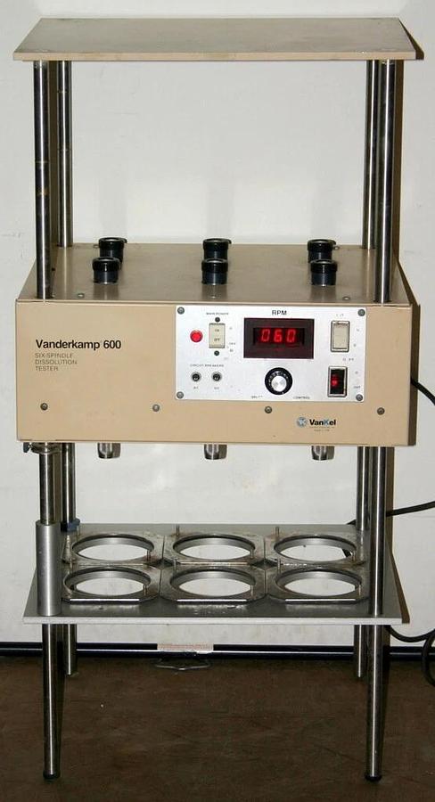 Used VANDERKAMP VANKEL 6 SPINDLE DISSOLUTION TESTING STATION, MODEL VK-600