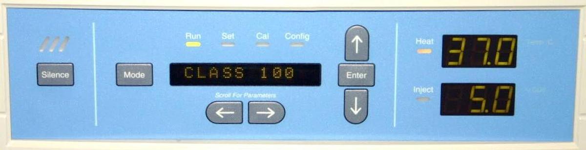 Used THERMO FORMA SERIES II WATER-JACKETED CO2 DOUBLE STACK INCUBATOR, MODEL 3110