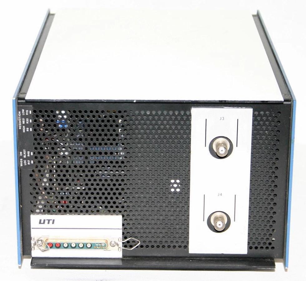 Used UTI PRECISION GAS ANALYZER CONTROL UNIT, RF GENERATOR & SPECTRALINK, MODEL 100C