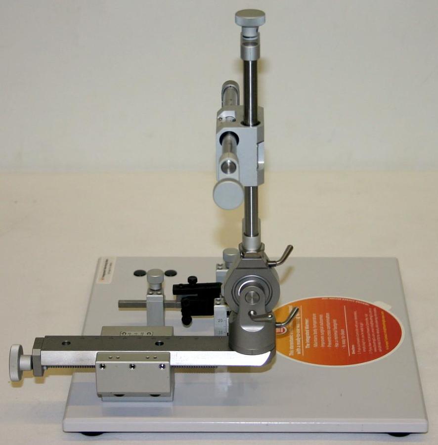 Used STOELTING JUST FOR MOUSE STEREOTAXIC INSTRUMENT, MODEL 51730 WITH ANESTHESIA MASK