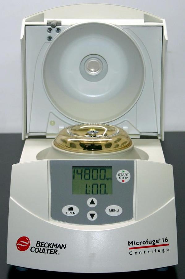 Used BECKMAN COULTER CENTRIFUGE, MICRO-CENTRIFUGE, MODEL MICROFUGE 16