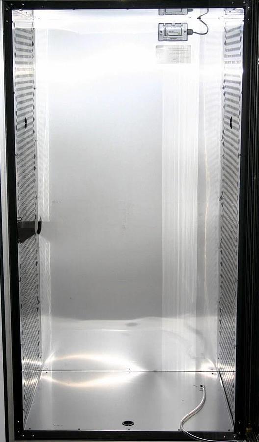 THERMO SCIENTIFIC FORMA REACH-IN CO2 INCUBATOR, MODEL 3950 29 CUBIC FT. CAPACITY