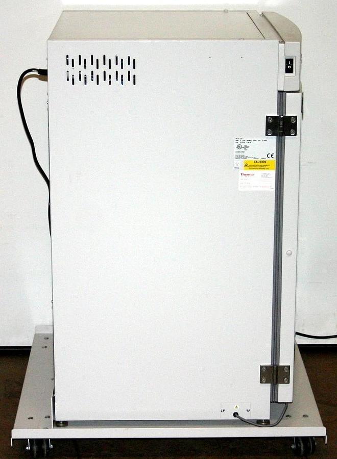 THERMO SCIENTIFIC FORMA STERI CYCLE CO2 DIRECT HEAT INCUBATOR, MODEL 370