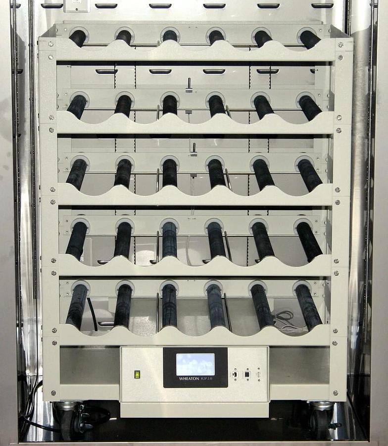 WHEATON ROLL-IN CO2 INCUBATOR, MODEL I057606 WITH R2P 2.0 CELL ROLLER APPARATUS