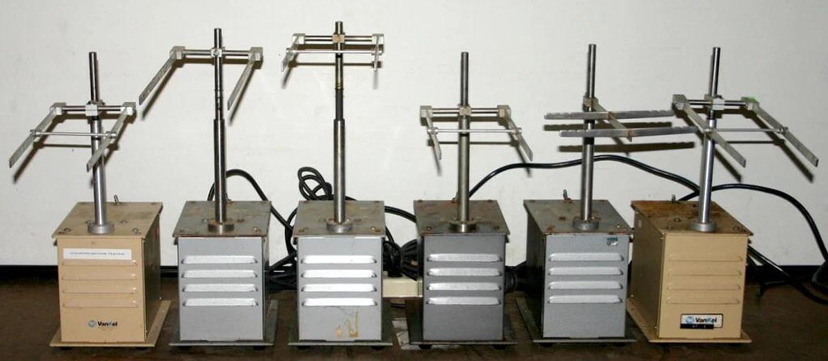 Used VANDERKAMP VANKEL TABLET DISINTEGRATION TESTER, MODEL 10-911-71, 71B SERIES