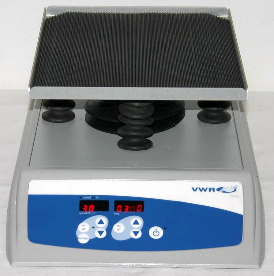 Used VWR DIGITAL 3D ROTATOR WAVER, MODEL 12620-916