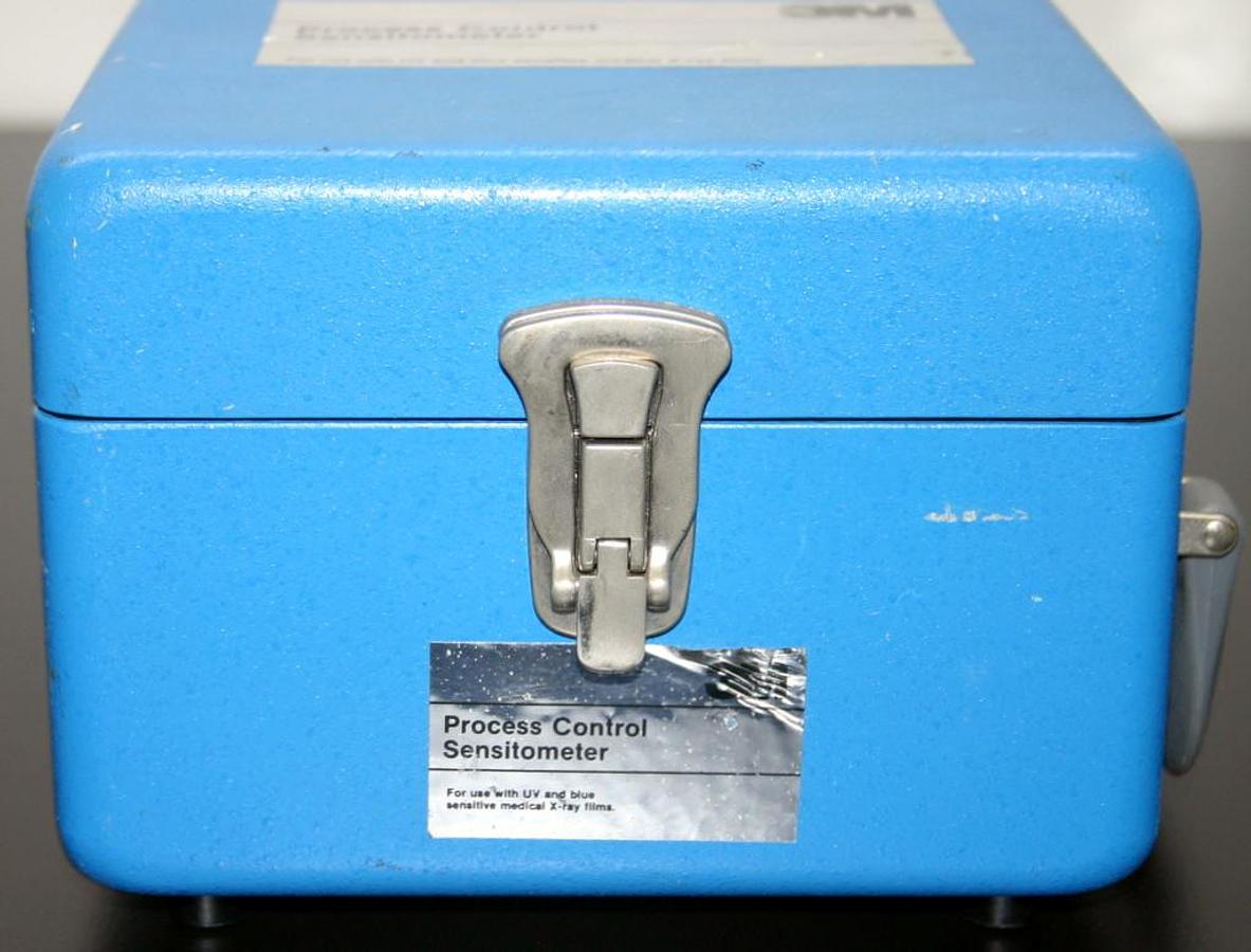 Used 3M PROCESS CONTROL SENSITOMETER XPCS-1