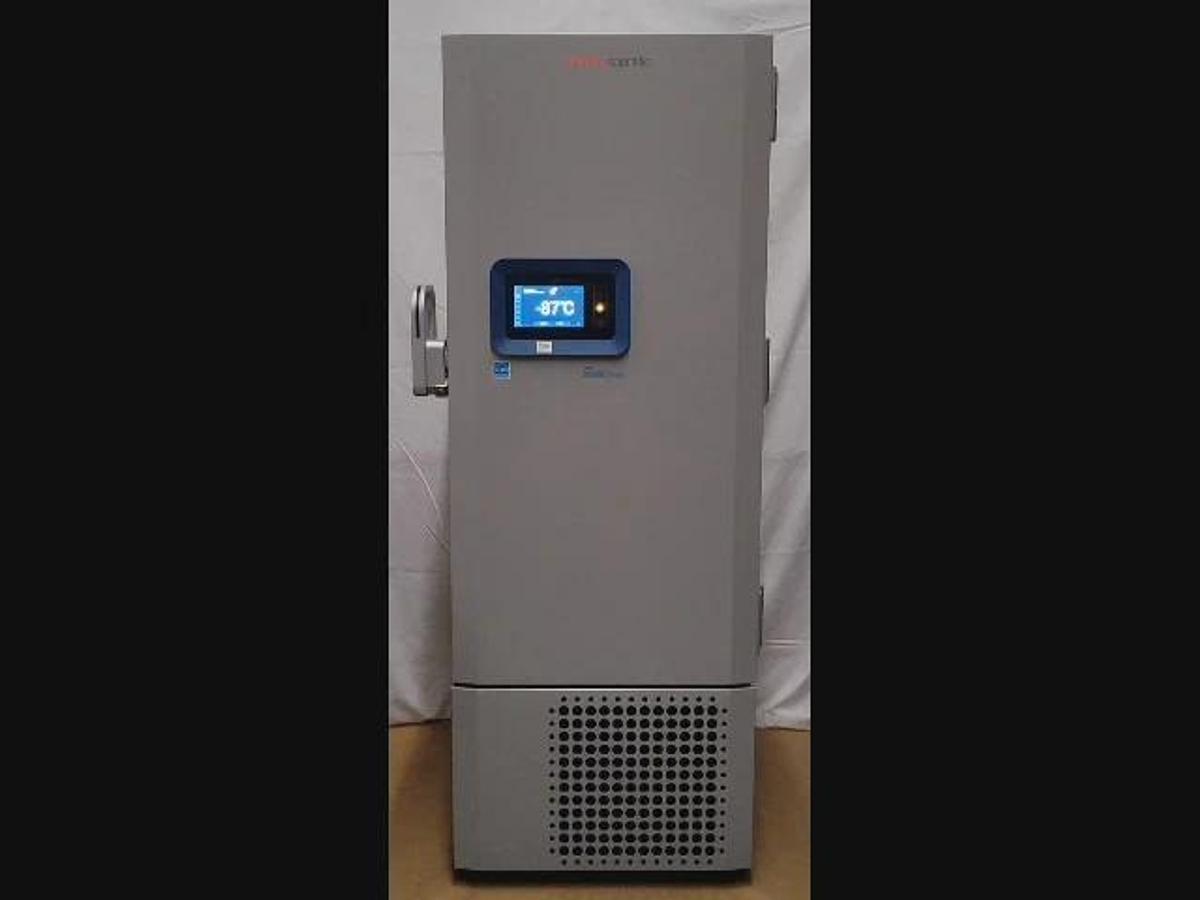 THERMO SCIENTIFIC FORMA 8900 SERIES -86 ULTRA-LOW FREEZER, MODEL 8940086A