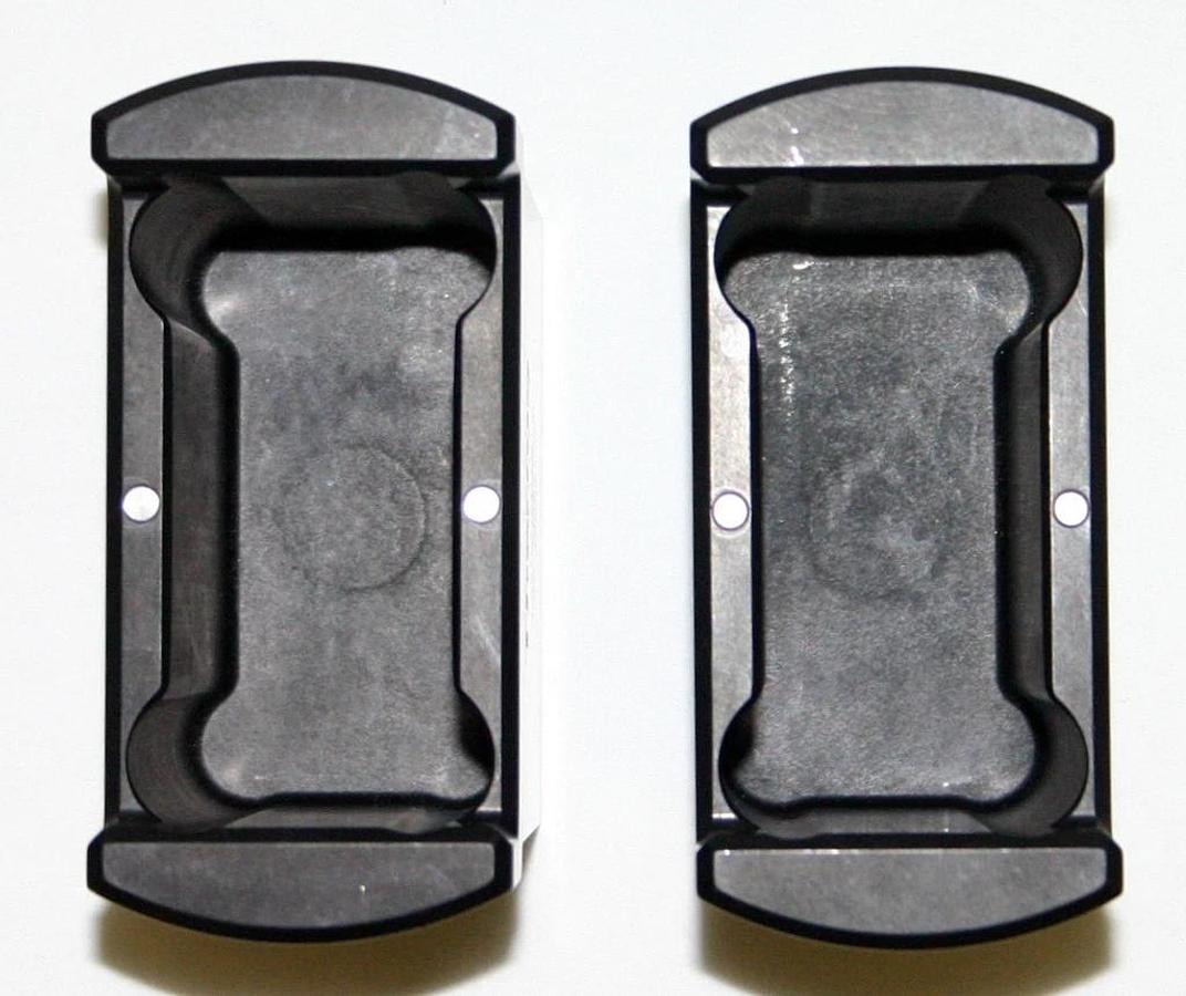 THERMO SORVALL HERAEUS BUCKETS, MODEL 75015697 WITH 75015686 CARD HOLDERS