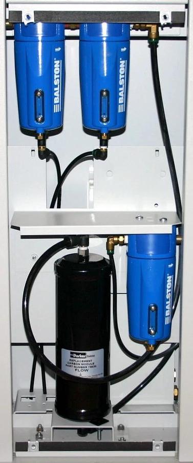 Used PARKER BALSTON HANNIFIN NITROGEN GENERATOR SYSTEM FOR LC-MS, MODEL N2-14