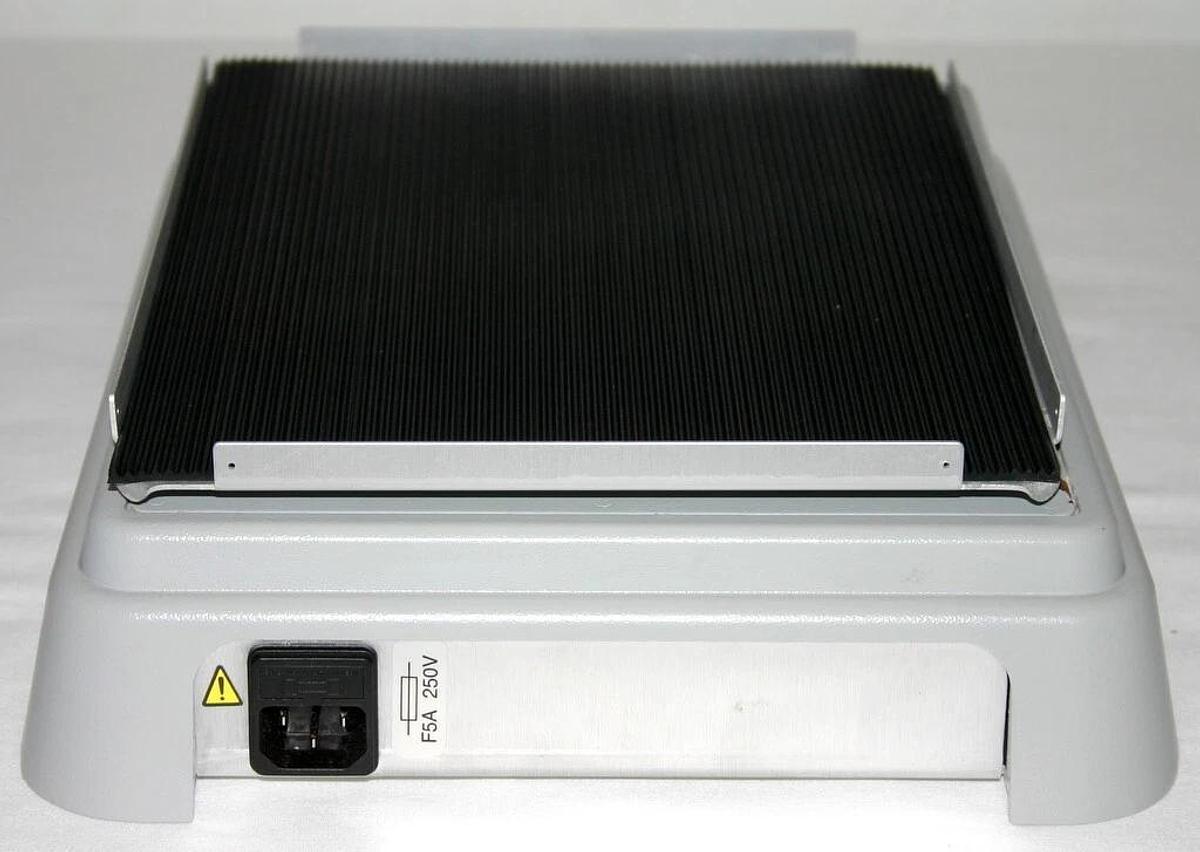 Used VWR MINI ORBITAL SHAKER 15, MODEL 97109-890