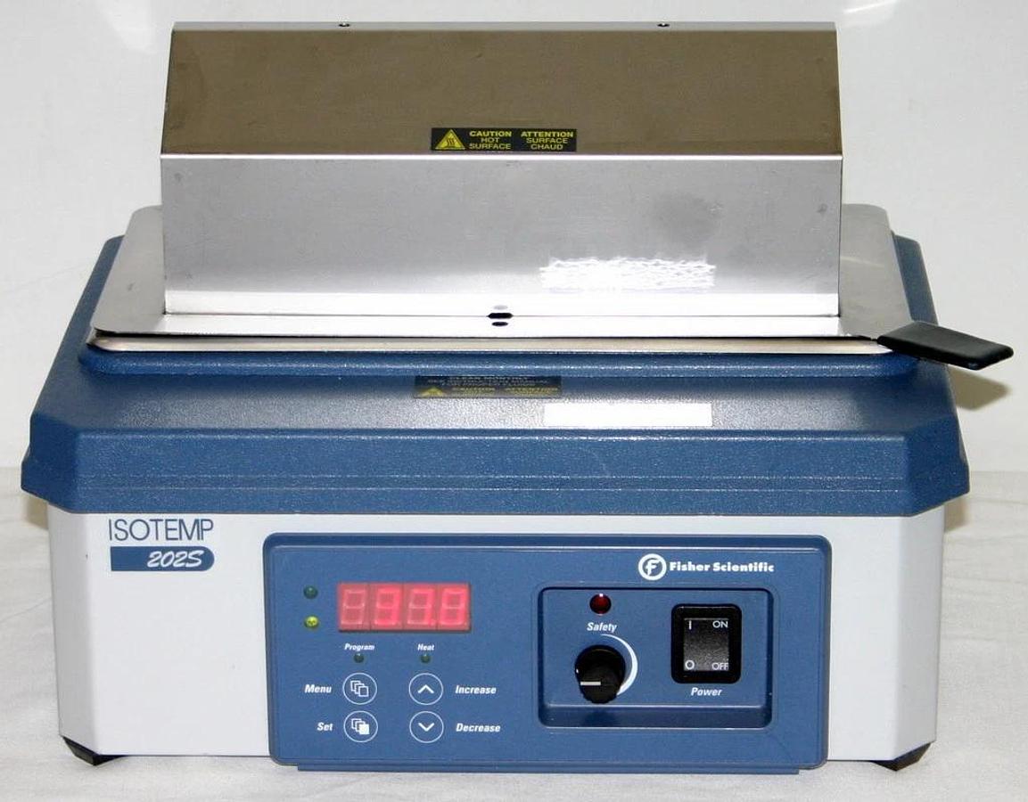 Used FISHER SCIENTIFIC ISOTEMP DIGITAL WATER BATH, MODEL 202S, 2 L (0.5 GAL)