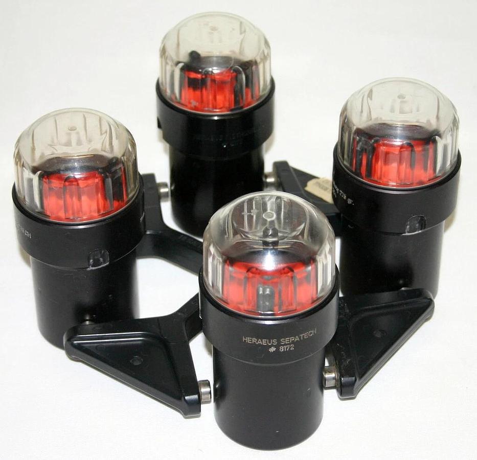 Used THERMO SCIENTIFIC HERAEUS SWINGING BUCKET ROTOR, MODEL 75008179 WITH BUCKETS