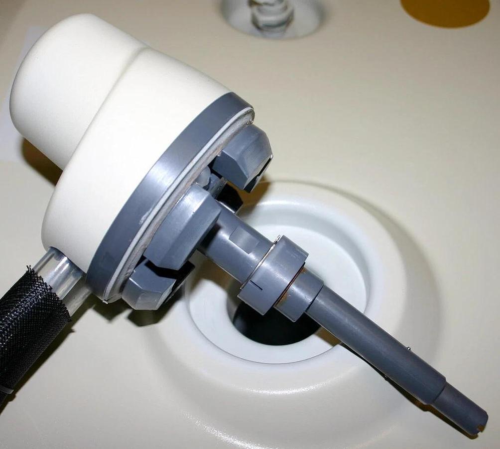 Refurbished DISTEK DISSOLUTION VESSEL WASHER, MODEL VIP 4400