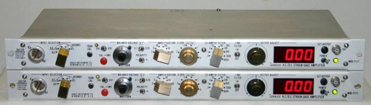 Used GRASS A.C./D.C. STRAIN GAGE AMPLIFIER, MODEL P122B
