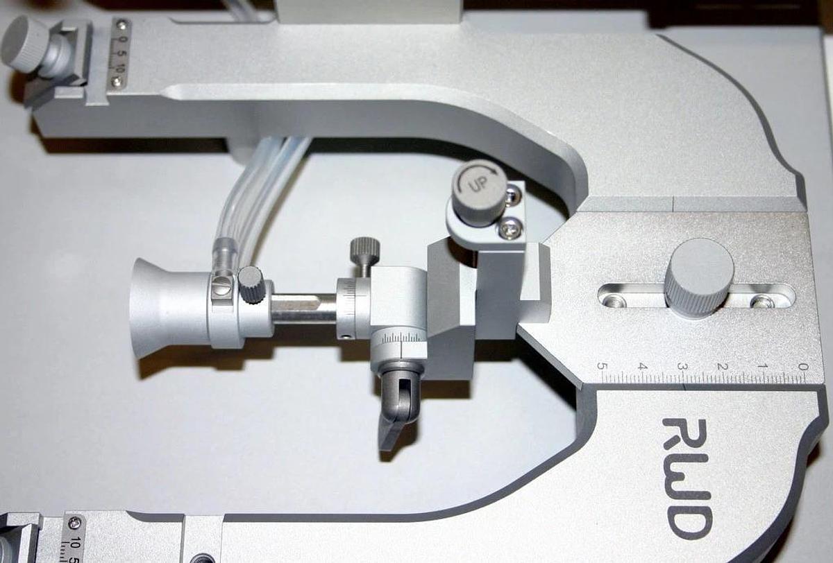 RWD AUTOMATED MOTORIZED STEREOTAXIC INSTRUMENT, MODEL 71001-S, INJECTOR & LAPTOP