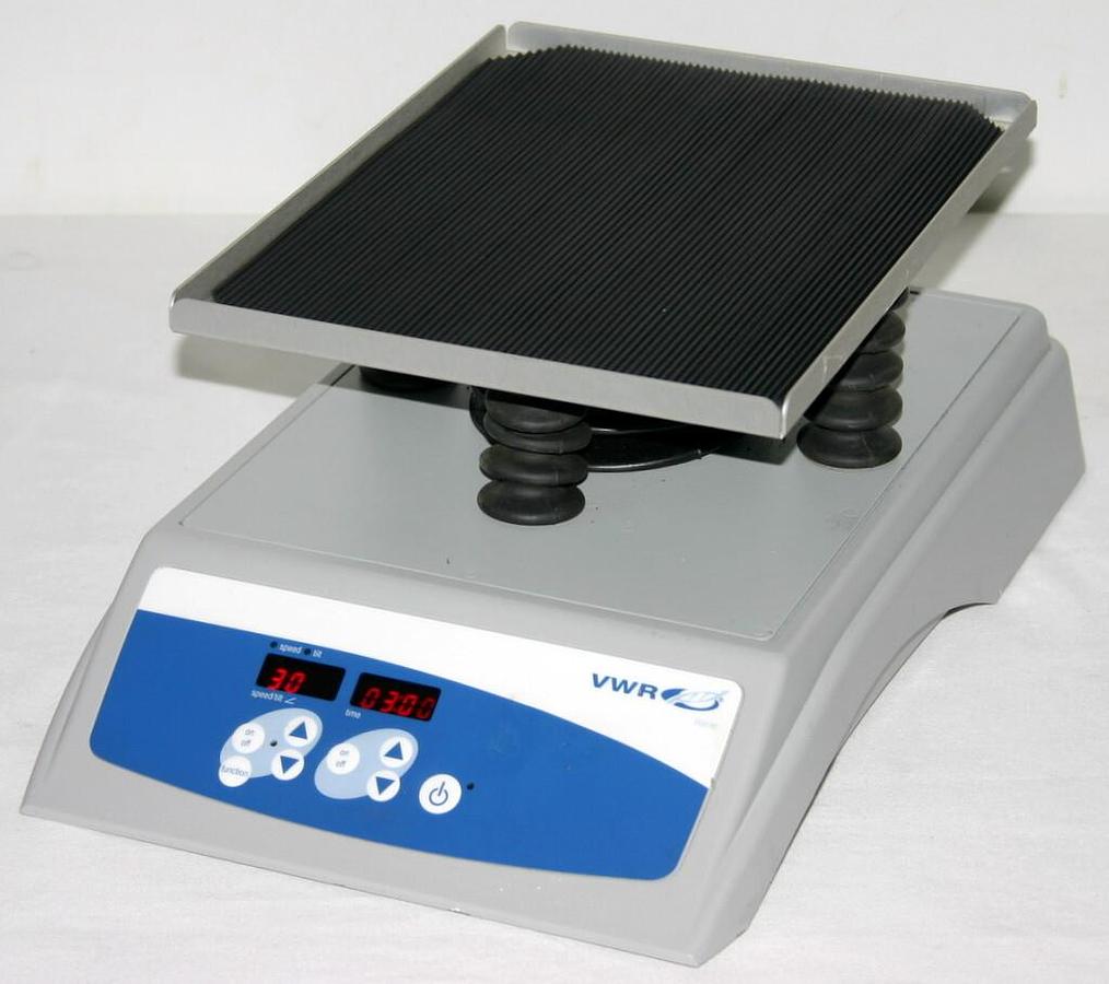 Used VWR DIGITAL 3D ROTATOR WAVER, MODEL 12620-916