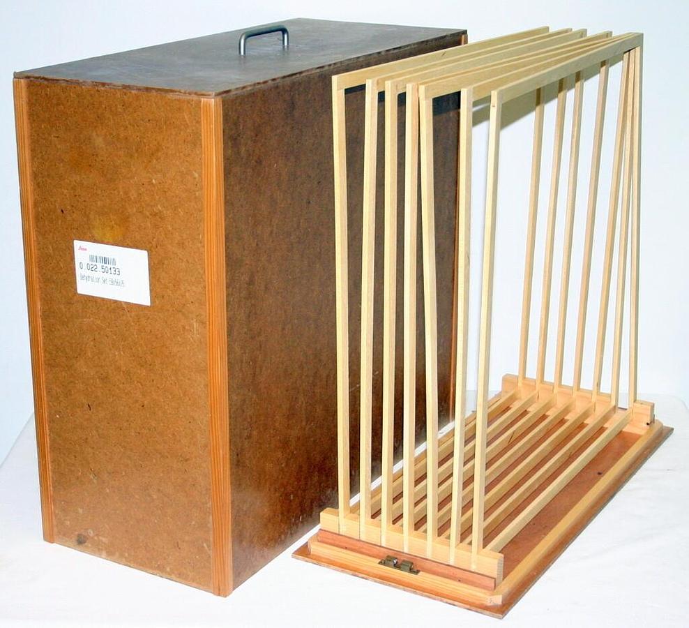 LEICA DEHYDRATION SET, MODEL 0.022.50133, 59 x 56 x 26 MM, PART NUMBER 002250133