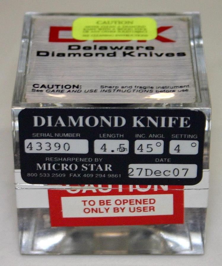 Used DELAWARE DIAMOND KNIFE FOR ULTRAMICROTOMY TYPE SU 4.5MM LENGTH 45 DEGREE ANGLE