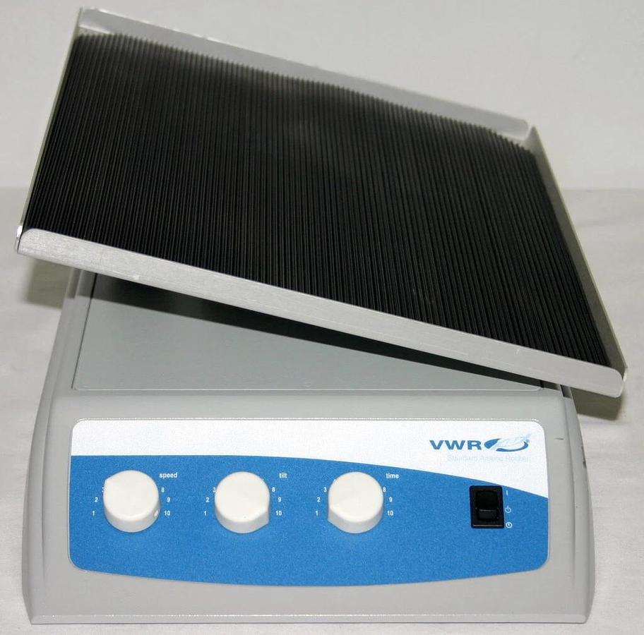 VWR ANALOG ROCKING PLATFORM SHAKER, MODEL 10127-872