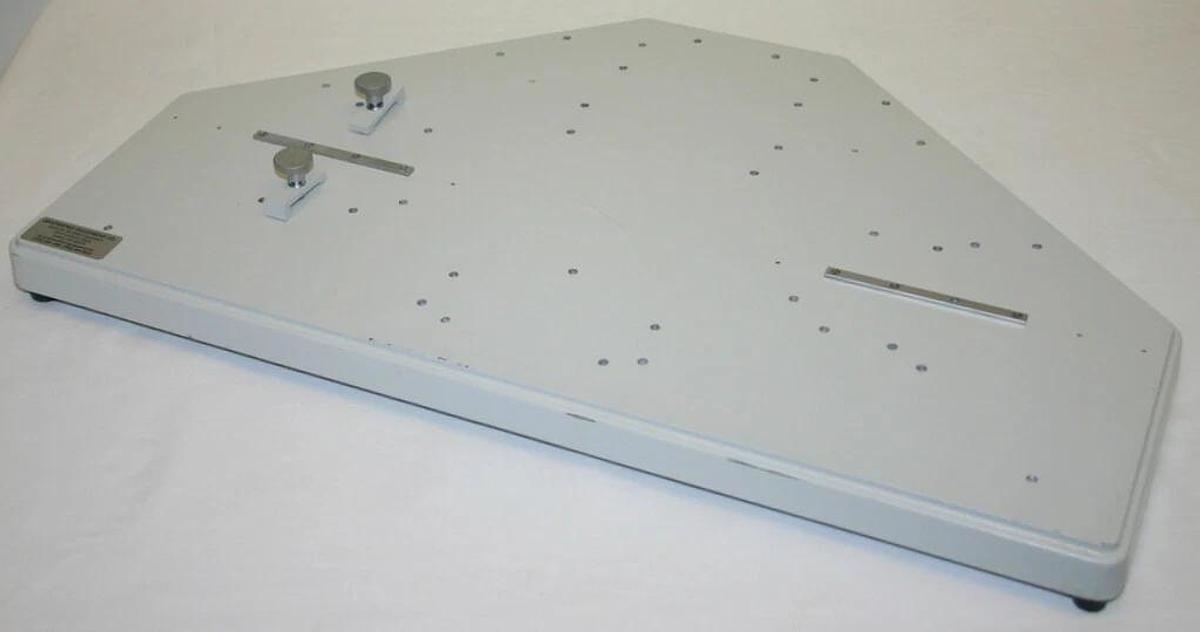 Used LEICA LEITZ MICROSCOPE MICROMANIPULATOR BASE