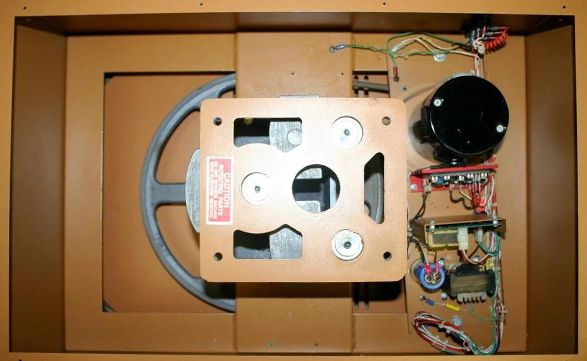 NEW BRUNSWICK SCIENTIFIC DIGITAL GYROTORY PLATFORM SHAKER, MODEL G-10