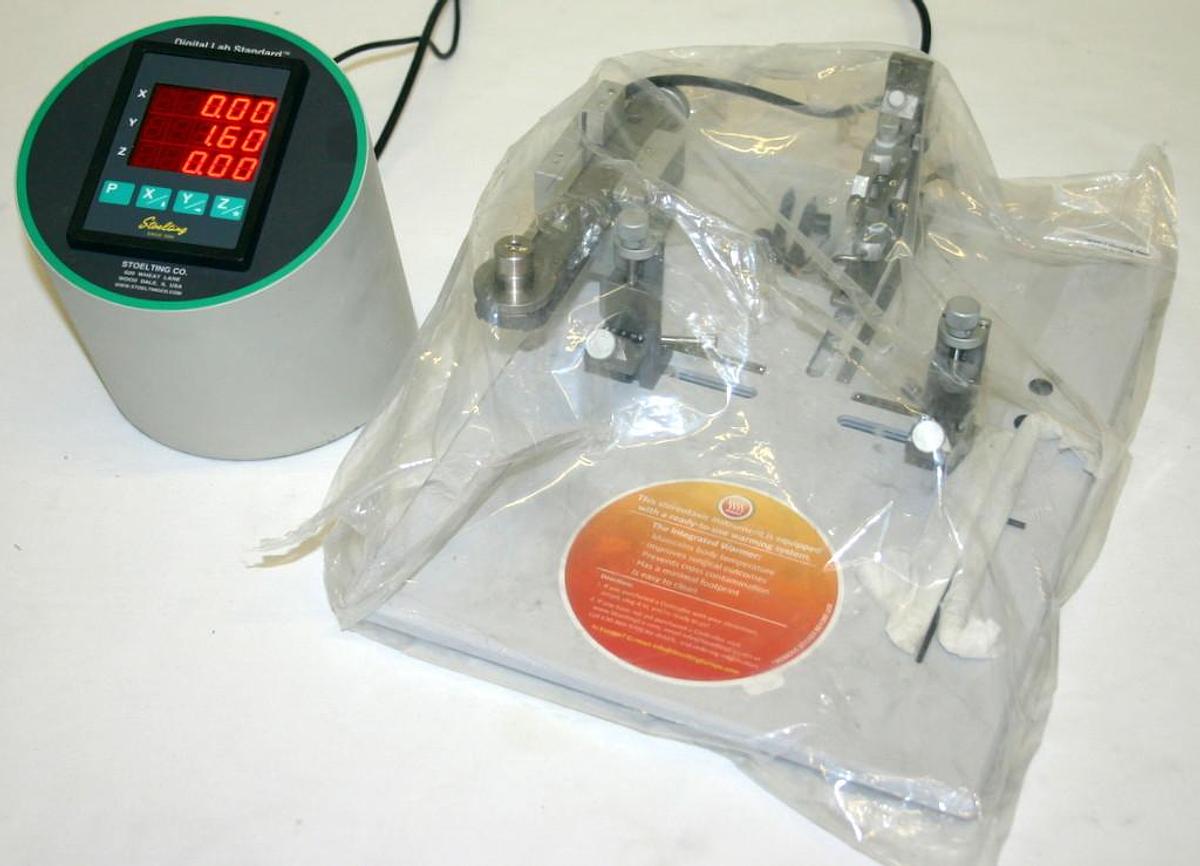 STOELTING 51500D NEW STANDARD DIGITAL RAT & MOUSE STEREOTAXIC BASE ONLY