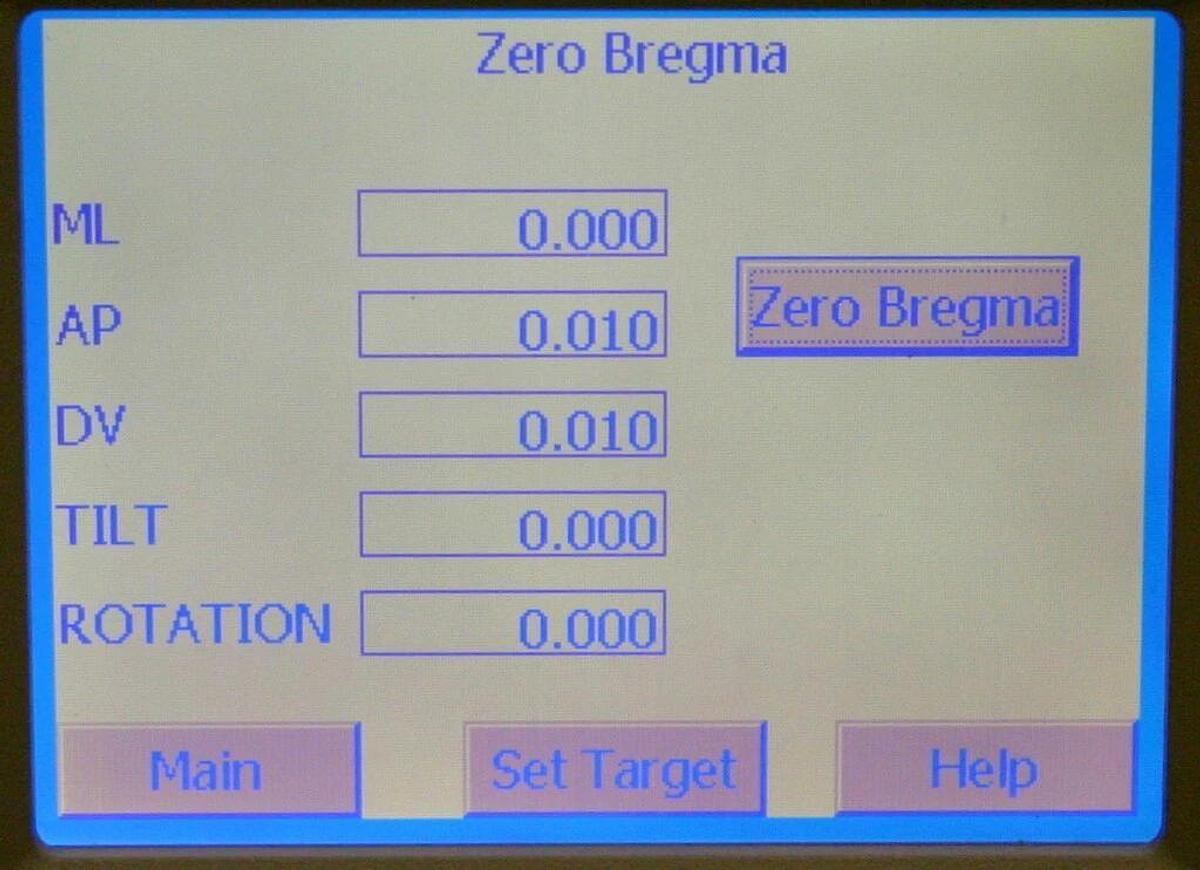 LEICA BENCHMARK HARVARD ANGLE ONE DIGITAL INSTRUMENT WITH ANESTHESIA MASK