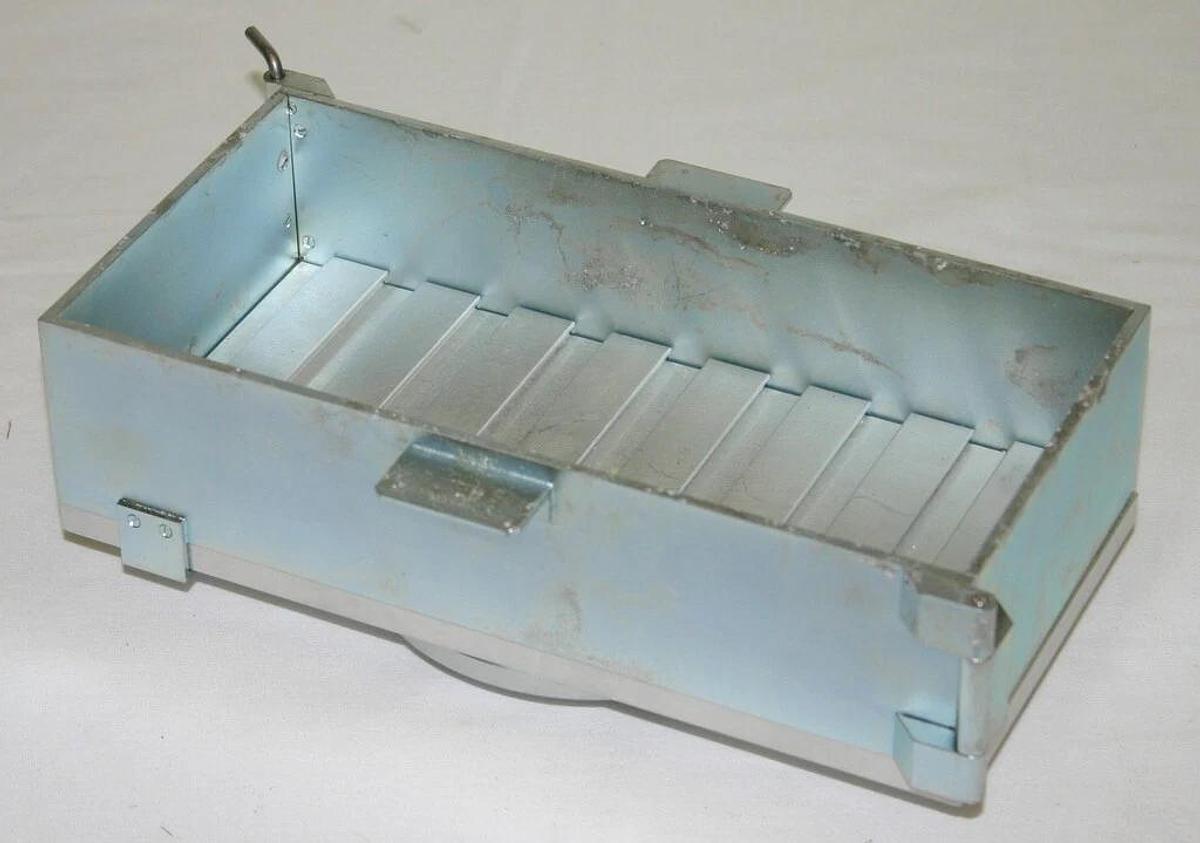 Used LEICA SPECIMEN STAGE 0417 19635 WITH EMBEDDING FRAME 0417 19632, 120 x 250 x 60