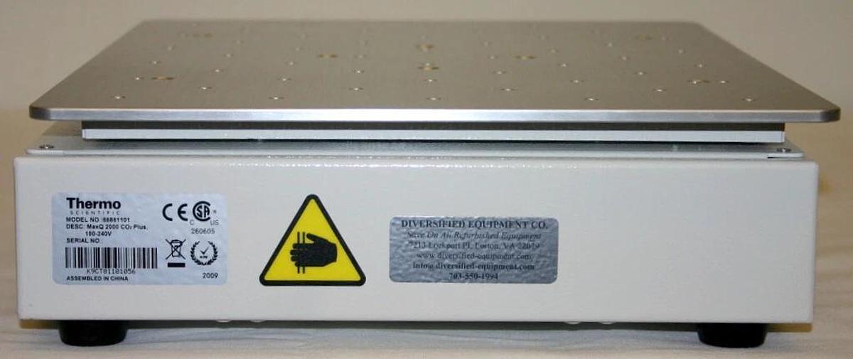 THERMO SCIENTIFIC MAXQ 2000 CO2 PLUS DIGITAL SHAKER, MODEL 88881101