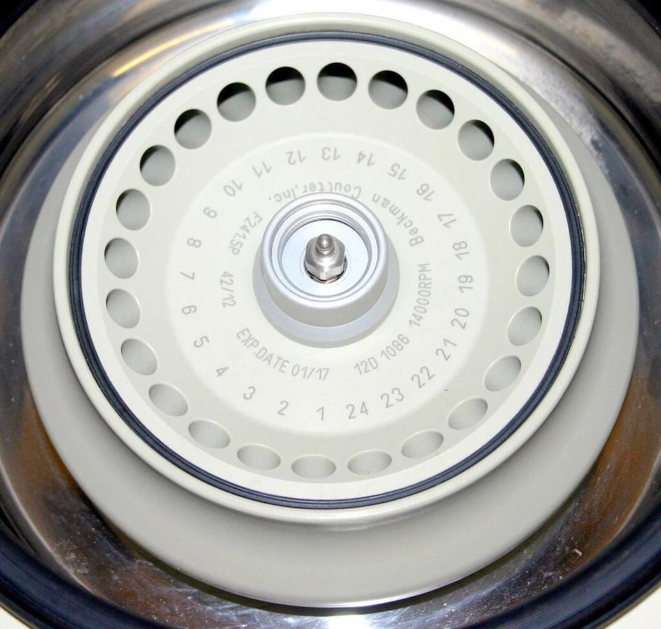 Used BECKMAN COULTER REFRIGERATED MICROCENTRIFUGE, MODEL MICROFUGE 22R