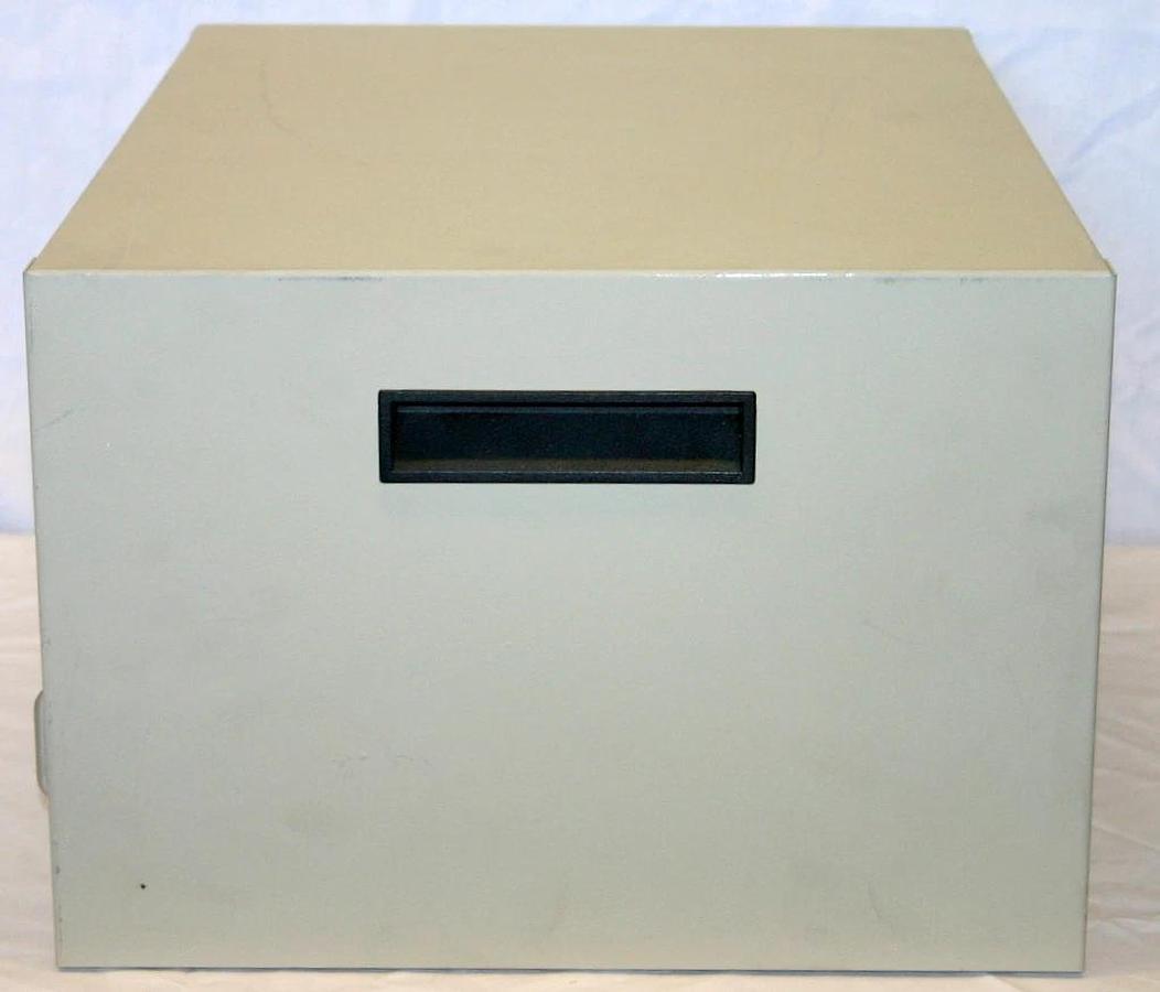 Used ASTRO-MED GRASS P122 STRAIN GAGE, 7DA AMPLIFIERS & 7P20C