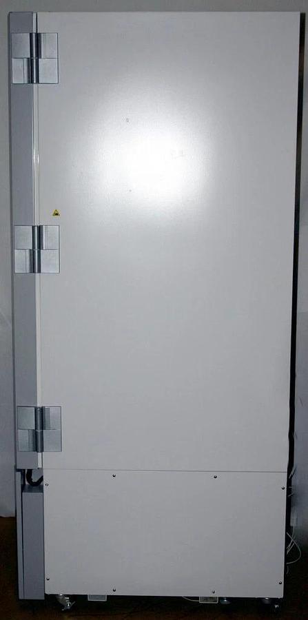 THERMO SCIENTIFIC FORMA 8900 SERIES -86 ULTRA-LOW FREEZER, MODEL 8940086A