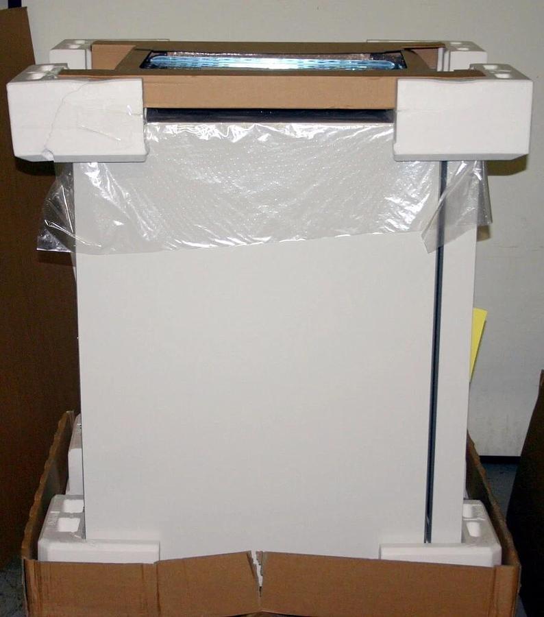 Used THERMO SCIENTIFIC FISHER 180L GRAVITY INCUBATOR, CATALOG NUMBER 50152645