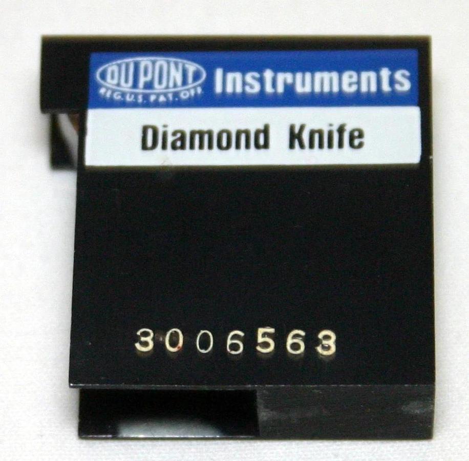 Used DUPONT DIAMOND KNIFE FOR ULTRAMICROTOMY 45 DEGREE INCLUDED ANGLE TYPE SU STYLE N