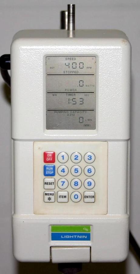 Used LIGHTNIN LABMASTER DIGITAL OVERHEAD MIXER STIRRER, MODEL L1U08 WITH STAND