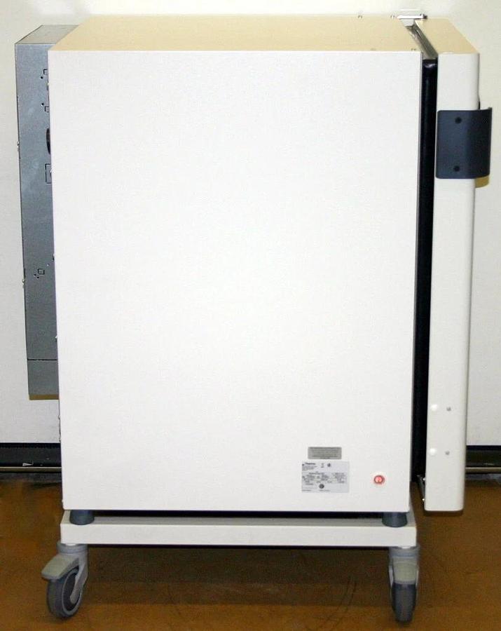 THERMO SCIENTIFIC HERACELL VIOS 160I CO2 INCUBATOR, 165L, ELECTROPOLISHED S/S