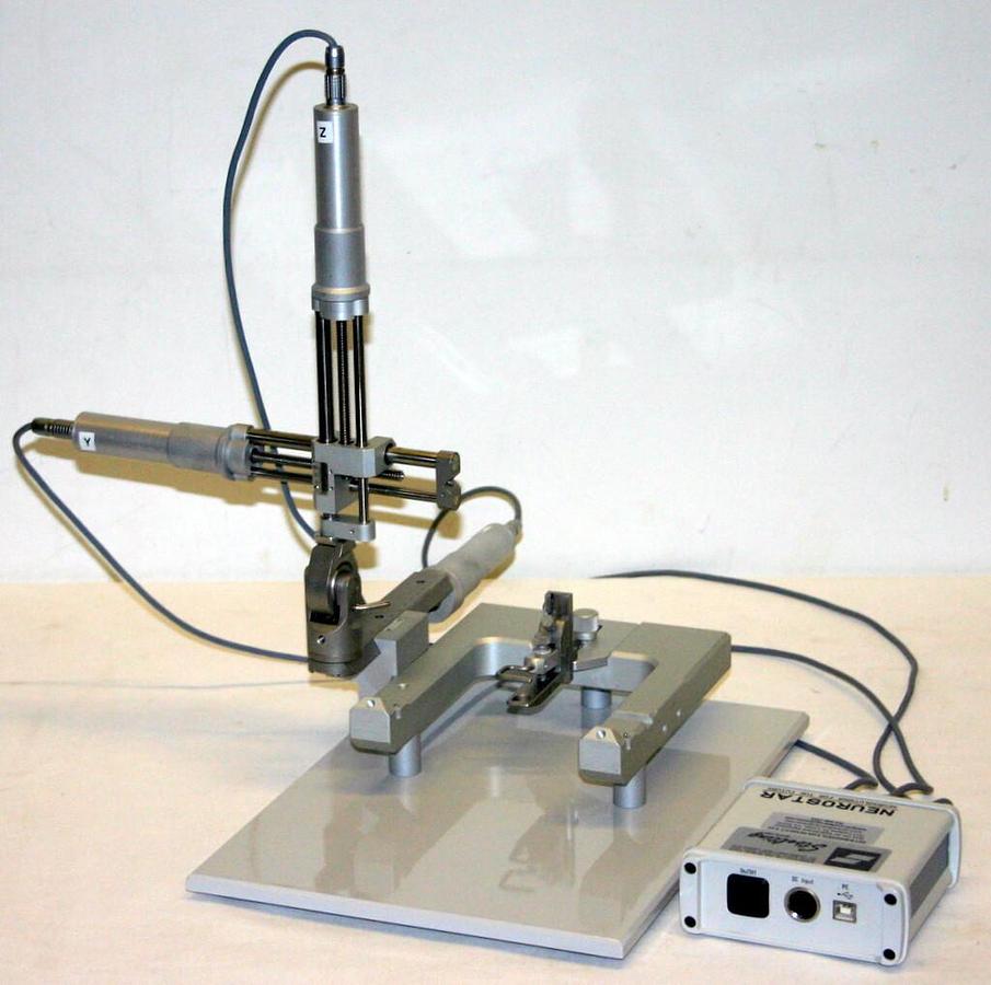 Used STOELTING NEUROSTAR STEREODRIVE ROBOT STEREOTAXIC, MODEL 51700