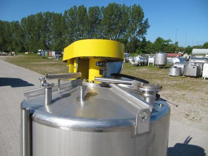 Brugt 1850 liters rustfri tank med omrører - SOLGT