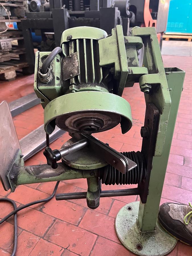Used VOLLMER ChainGrinder