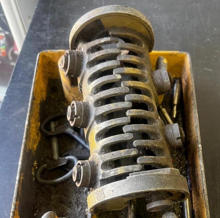 Used REFORM KNIFE HONING