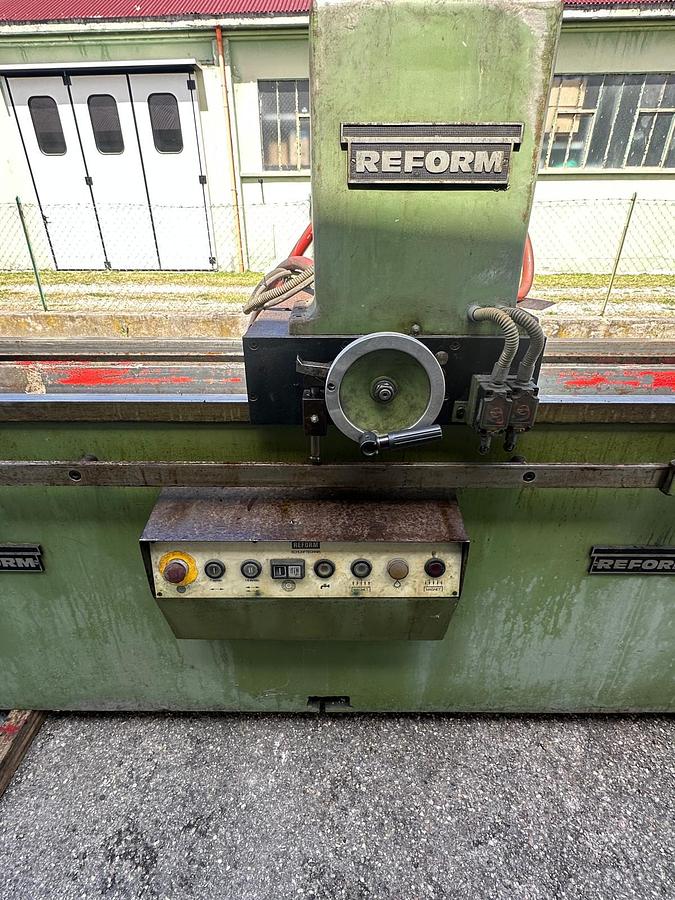 Used REFORM AR18