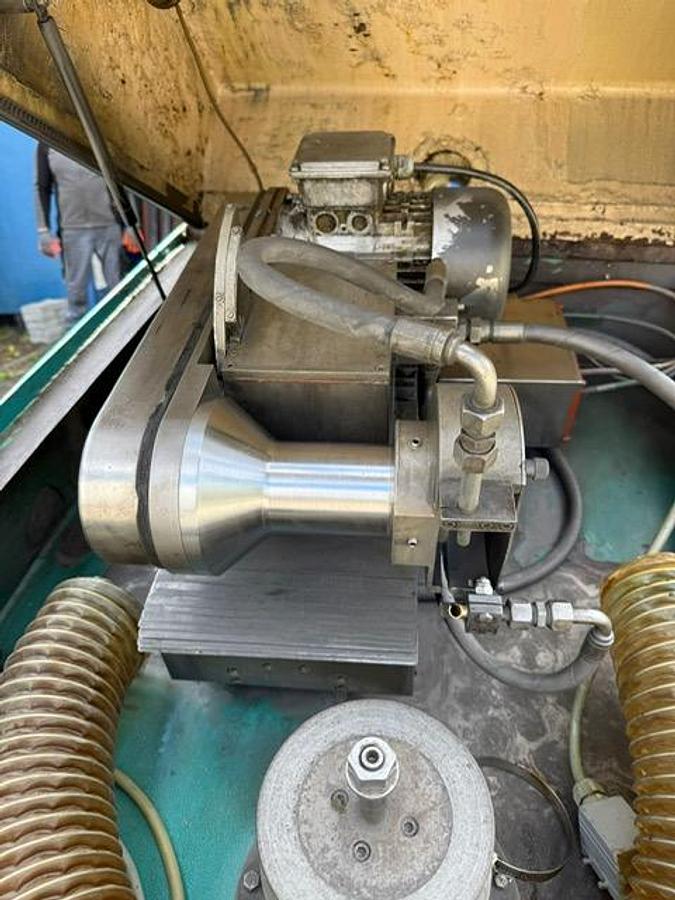 Used BUSINARO REKORD500 CNC