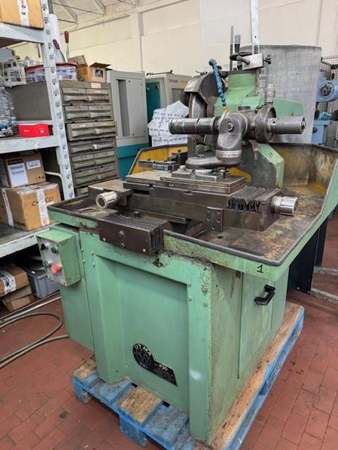 Used PROFILATRICE MANUALE UTMA MODELLO P20