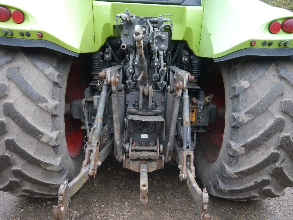Used Claas Arion 640 4wd Tractor