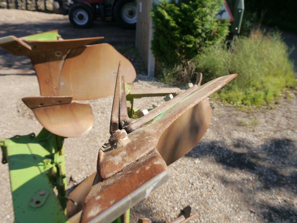 Used Dowdeswell DP100FS 4 Furrow Plough