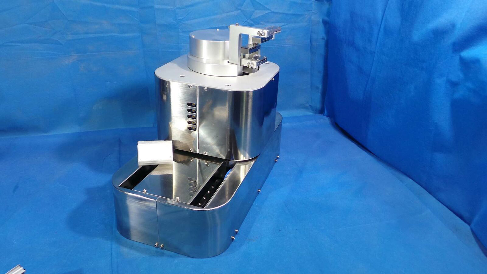 Used NSK Ltd MTZ11045N501 Robot, Type MTZ11045N501 / 2.0 V-III / Motorized Precision Guide Ro