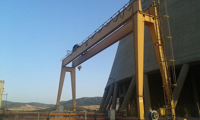 Usado Pórtico rolante de 10 ton DEMAG